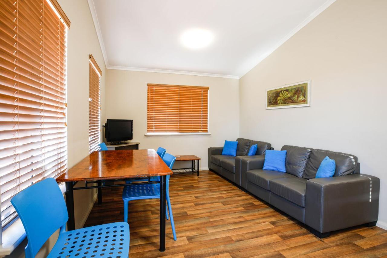 Kalbarri Tudor Holiday Park エクステリア 写真