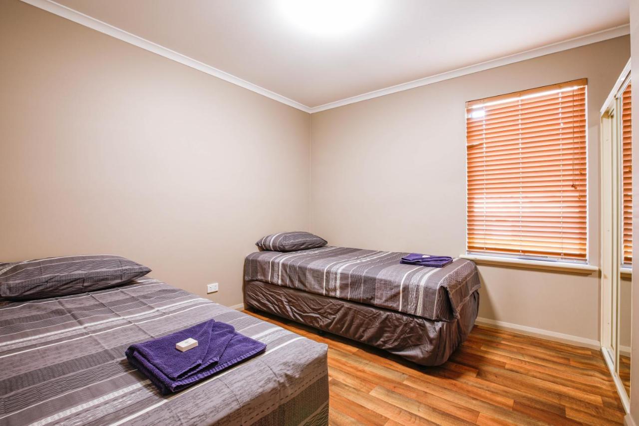 Kalbarri Tudor Holiday Park エクステリア 写真