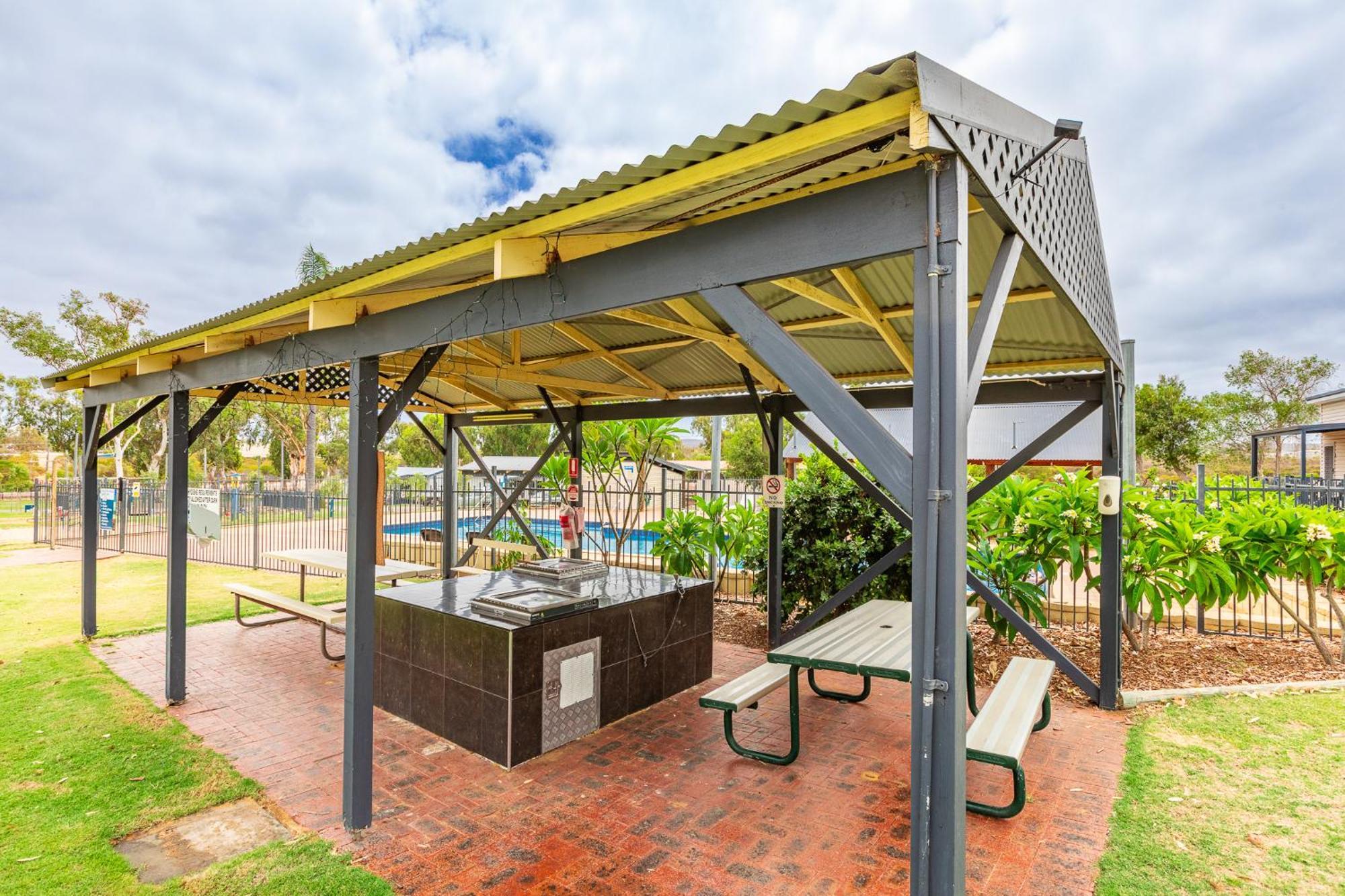 Kalbarri Tudor Holiday Park エクステリア 写真